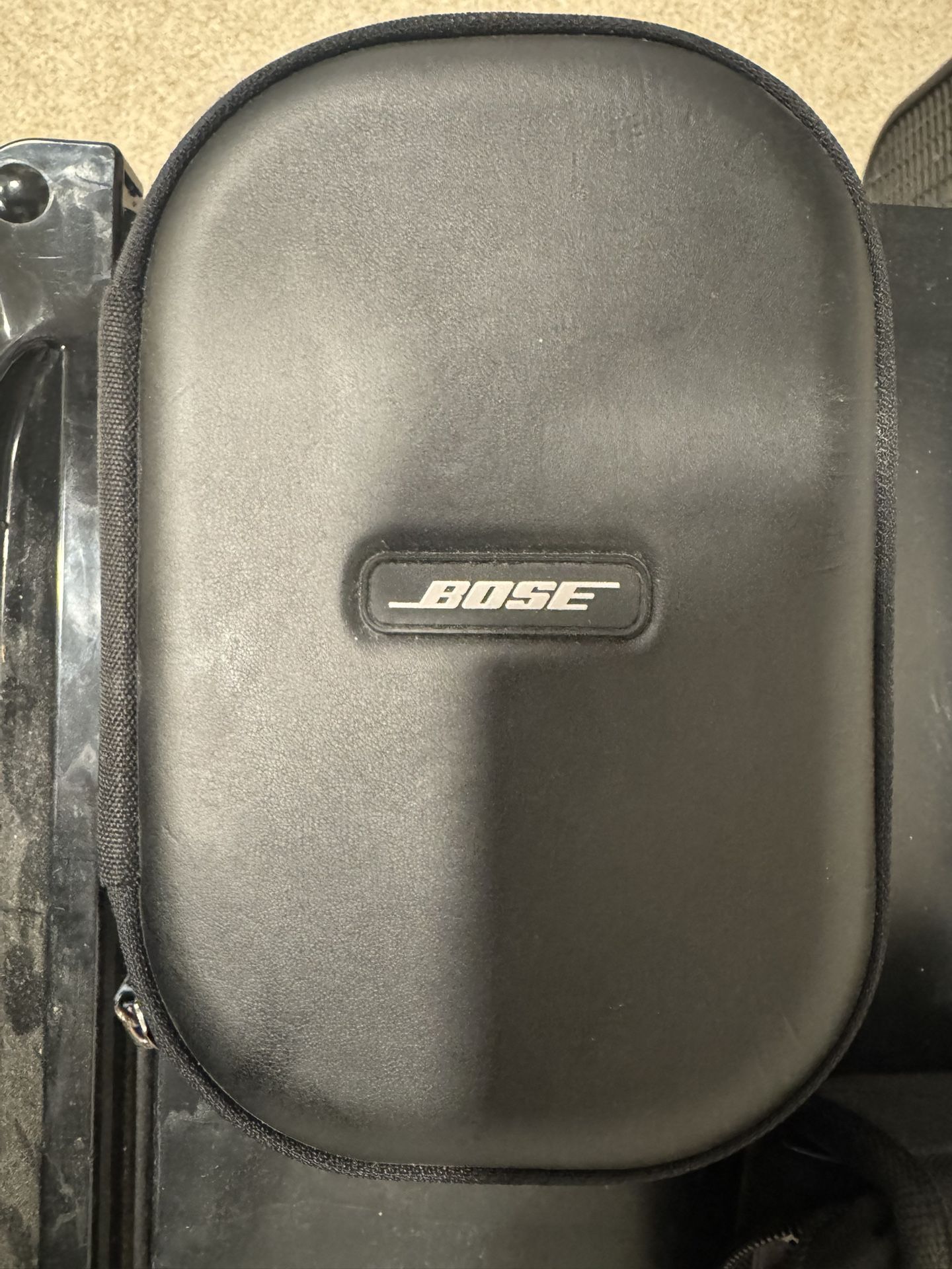 Bose QC 25. Noise Canceling.