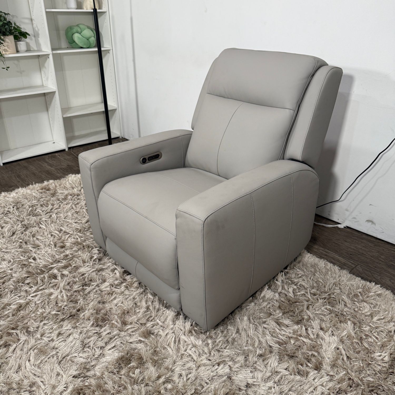 Gray Leather Power Recliner Chair! Delivery Available!