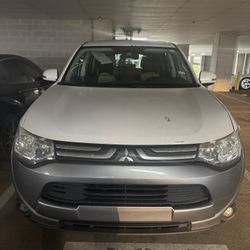 2014 Mitsubishi Outlander