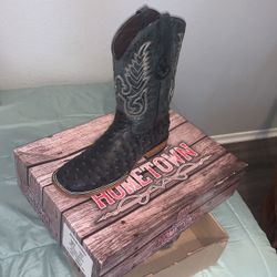 Boots Hat Belt Phone Holster