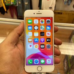 Apple iPhone 7 32gb Unlocked With Charger 