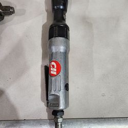 3/8 Pneumatic Ratchet 