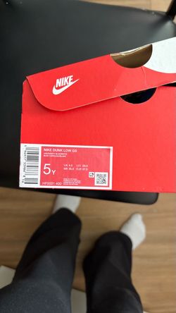 Nike Dunk Low GS University Blue/White Size 5Y