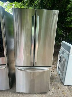 LG Refrigerator 30 Wide