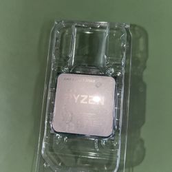 AMD RYZEN 7 3700X