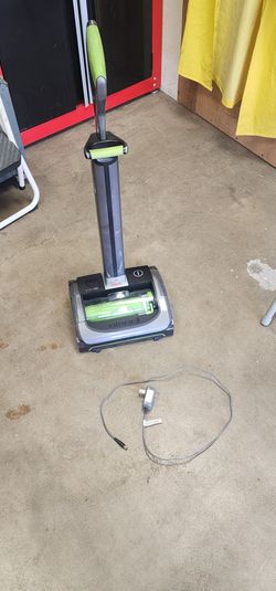 Bissell AirRam Cordless vacuum
