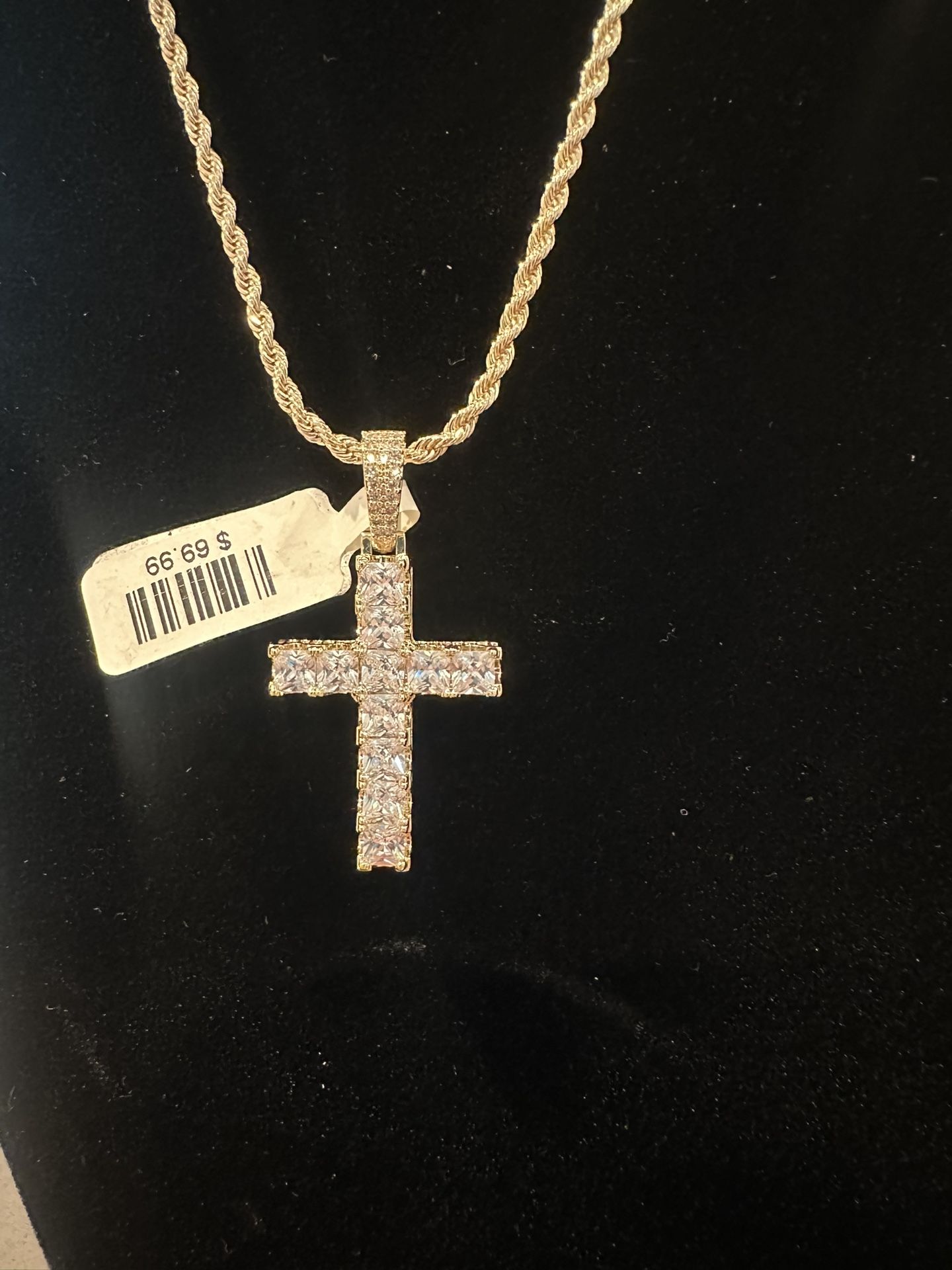 14K Gold Over 925 Cross w/ Moissanite + 20β Rope Chain