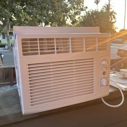 Air Conditioner (AC) 