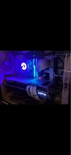 Entire gaming pc setup with 2 monitors - 4k build - Radeon 7900xtx and ryzen 5800x3d