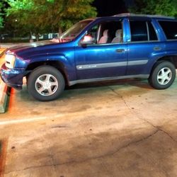 2004 Chevy Trailblazer New Tires Rebuilt Transmission 