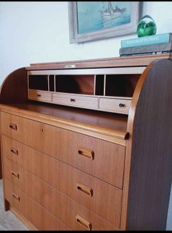 Beautiful danish vintage dresser with writing desk top