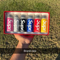 Supreme Spray Cans 