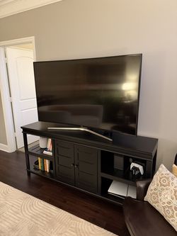 Samsung 65" Curved 4K UHD Smart TV - Excellent Condition