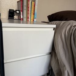 IKEA NIGHT STAND (2)