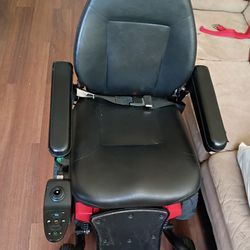 Jazzy 600 E.S Scooter