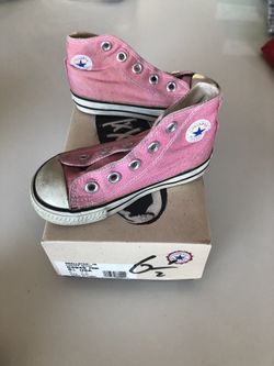Pink Converse Small Star size 6 1/2 toddler/child
