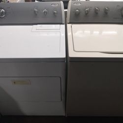 Whirlpool Set Washer And Gas Dryer They Both Work Great