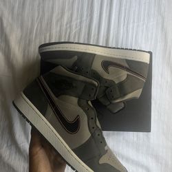 Jordan 1 Mid Shadow Red