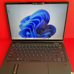 Lenovo Yoga 6 13” Touch Dolby Vision Atmos 2 in 1 laptop (2022 model) Ryzen 5 8GB 256GB 