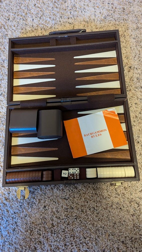 Backgammon Set, Complete