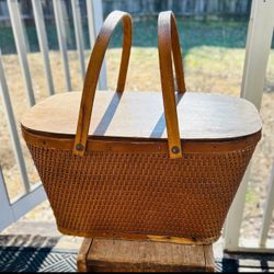 Primitive Picnic Baskets