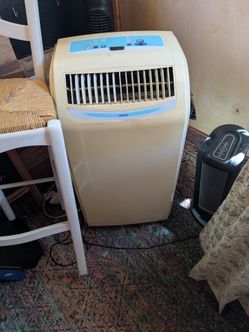 PORTABLE A/C UNIT