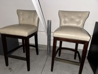 Ashley Furniture Bar Stools