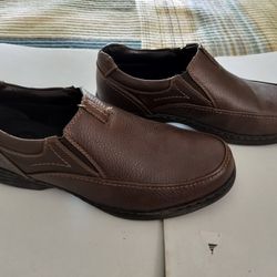 Slip on shoes
