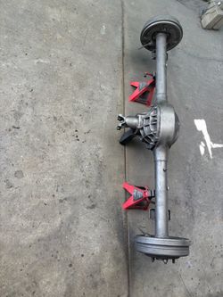 67-70 mustang 8” V8 complete drum to drum rear end