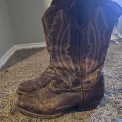 Justin Boots Size 6.5 $10 Expensive Brand