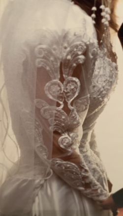 Wedding Dress/Bridal Shoes/Veil With Beading/Slip! 