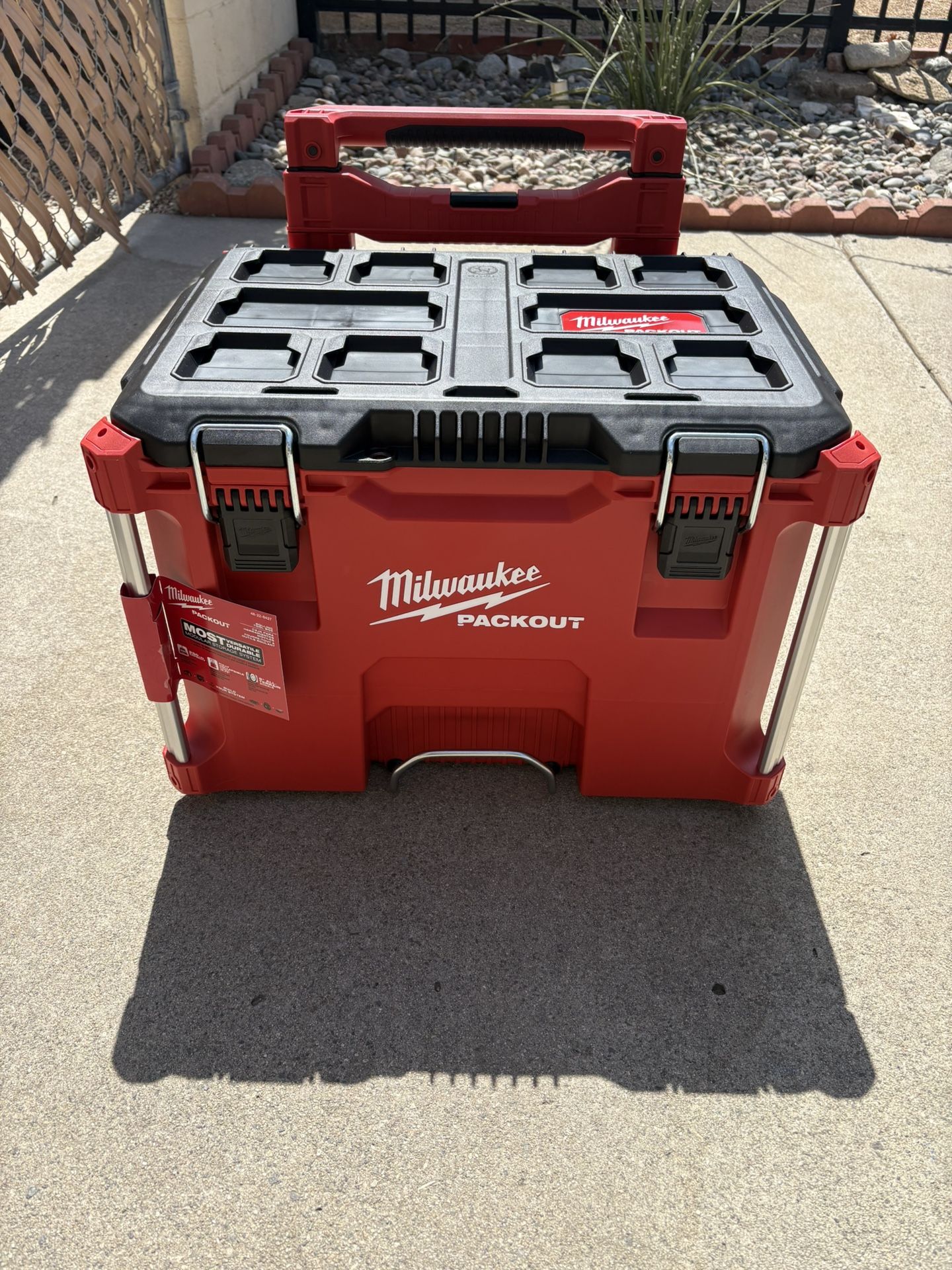 Milwaukee Packout Rolling Tool Box