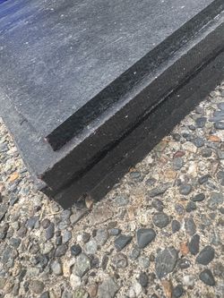 5 pieces rubber mats 3ftx4ft ( 3/8 thick )