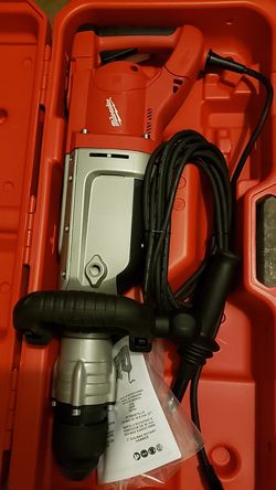Milwaukee Heavy Duty Demo Hammer (NEW) w/case