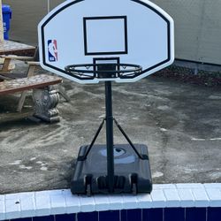 Pool Basketball Hoop 