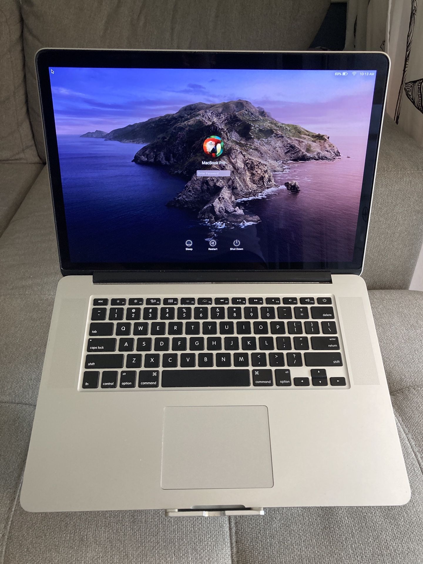 2013 MacBook Pro 15” Core i7 256GB SSD 8GB RAM macOS Catalina