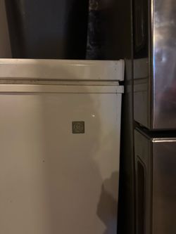 GE freezer