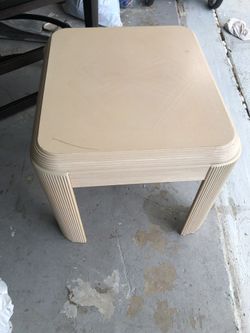 End table
