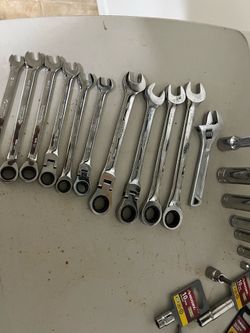 Wrench Husky Deal