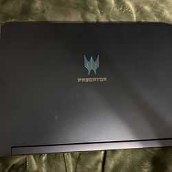 Acer Predator Triton 500 - Geforce RTX 2060 Gaming laptop