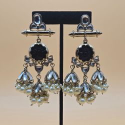 Black Color Kundan Earrings 