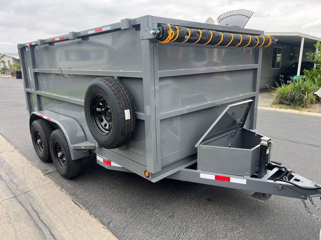 Dump Trailer size 8x12x4 Six Lugs
