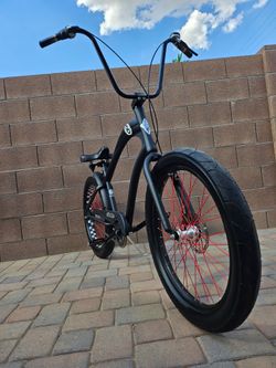 Electra Fast Tire 24"x3.0 Bicycle 8ball