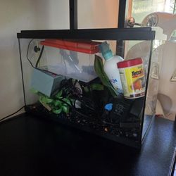 5 Gallon Fish Tank 