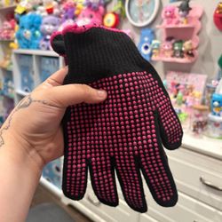 Heat Resistant Gloves & Squeegee