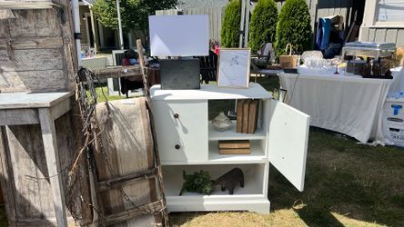 Console Entryway Cabinet