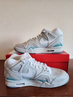 Air Tech Challenge 2 "Photon Dust And Dusty Cactus " Men's Size 11