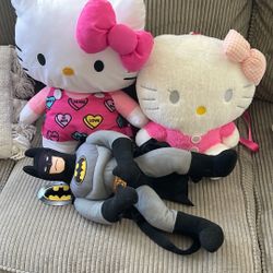 HELLO KITTY- BATMAN .ALL BACK PACKS 