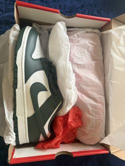 nike dunk low retro white /vintage green
