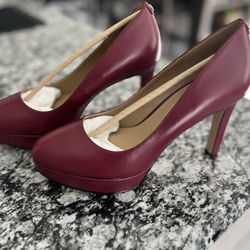 New Michael Kohrs Pumps